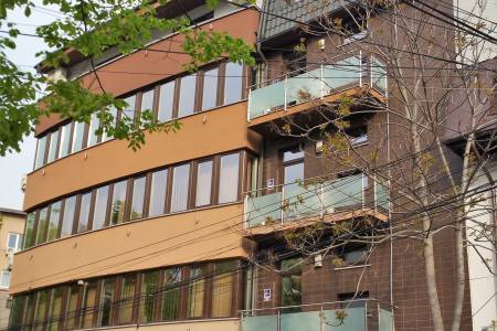 Spatii in cladire birouri
