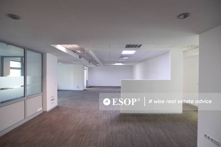 Astoria Business Center 2290.99 17
