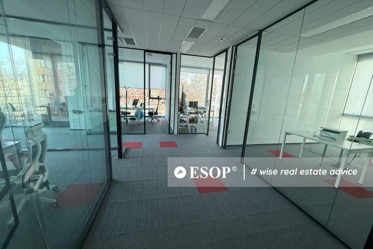 33 Central Street Offices 13885 5