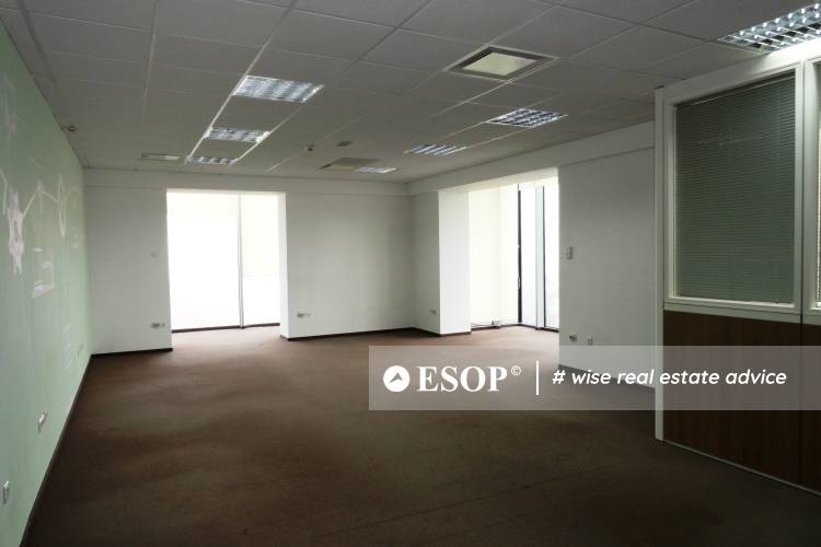 EKA Business Center 7698.99 8