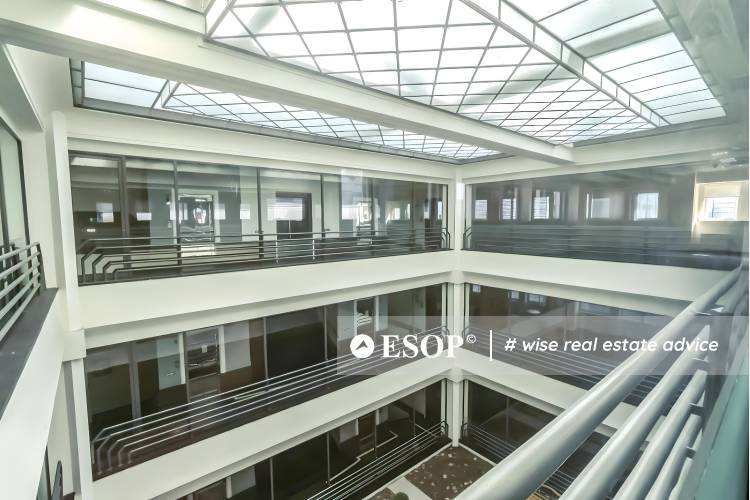 Matrix Office Center 55 14